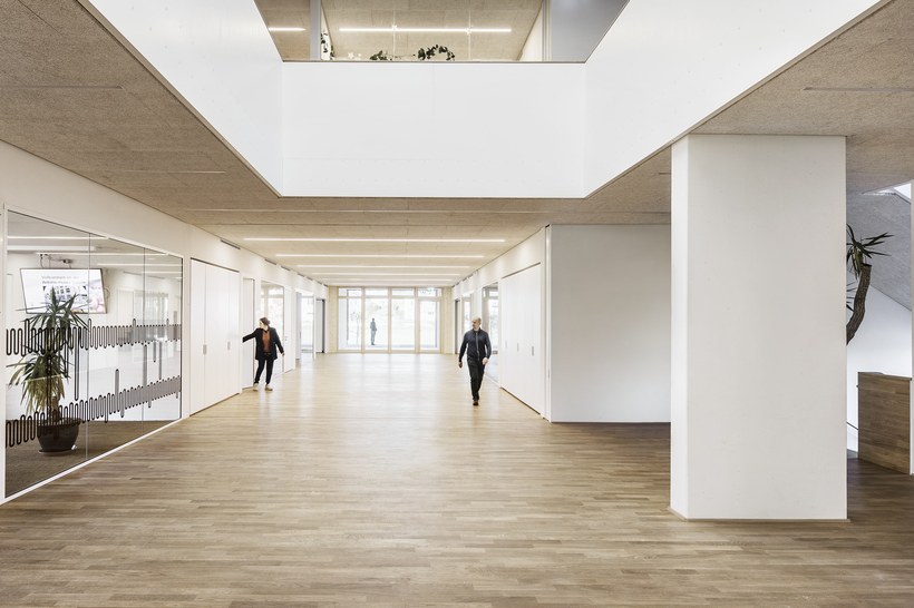 027a_A_Huber-Schule_3000px -min.jpg